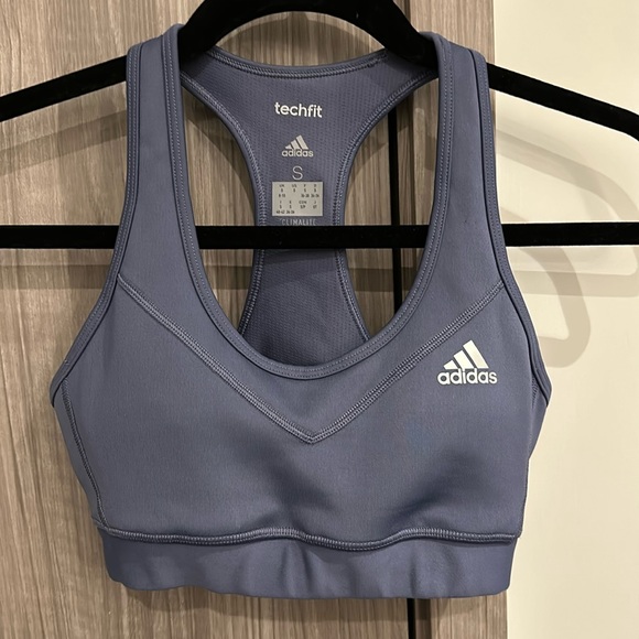 Adidas sports bra in S - Picture 1 of 4